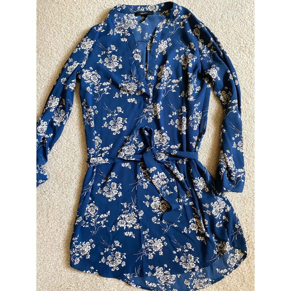 FOREVER21 FLORAL DRESS